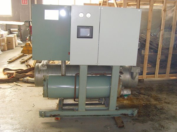 熊口管理区酒店中央空调不停机清洗方法介绍